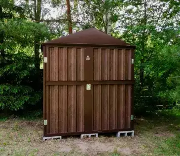 Компактный хозблок в расцветке "под дерево" в дер. Терехово, Конаковский р-н, Тверская область