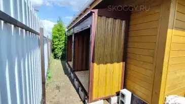 Две дровницы для хранения вещей в комбинированной расцветке в дер. Сокольниково, г.о. Домодедово, МО